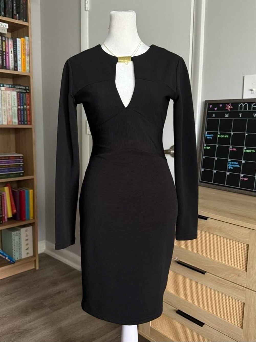 kardashian kollection black long sleeve bodycon dress